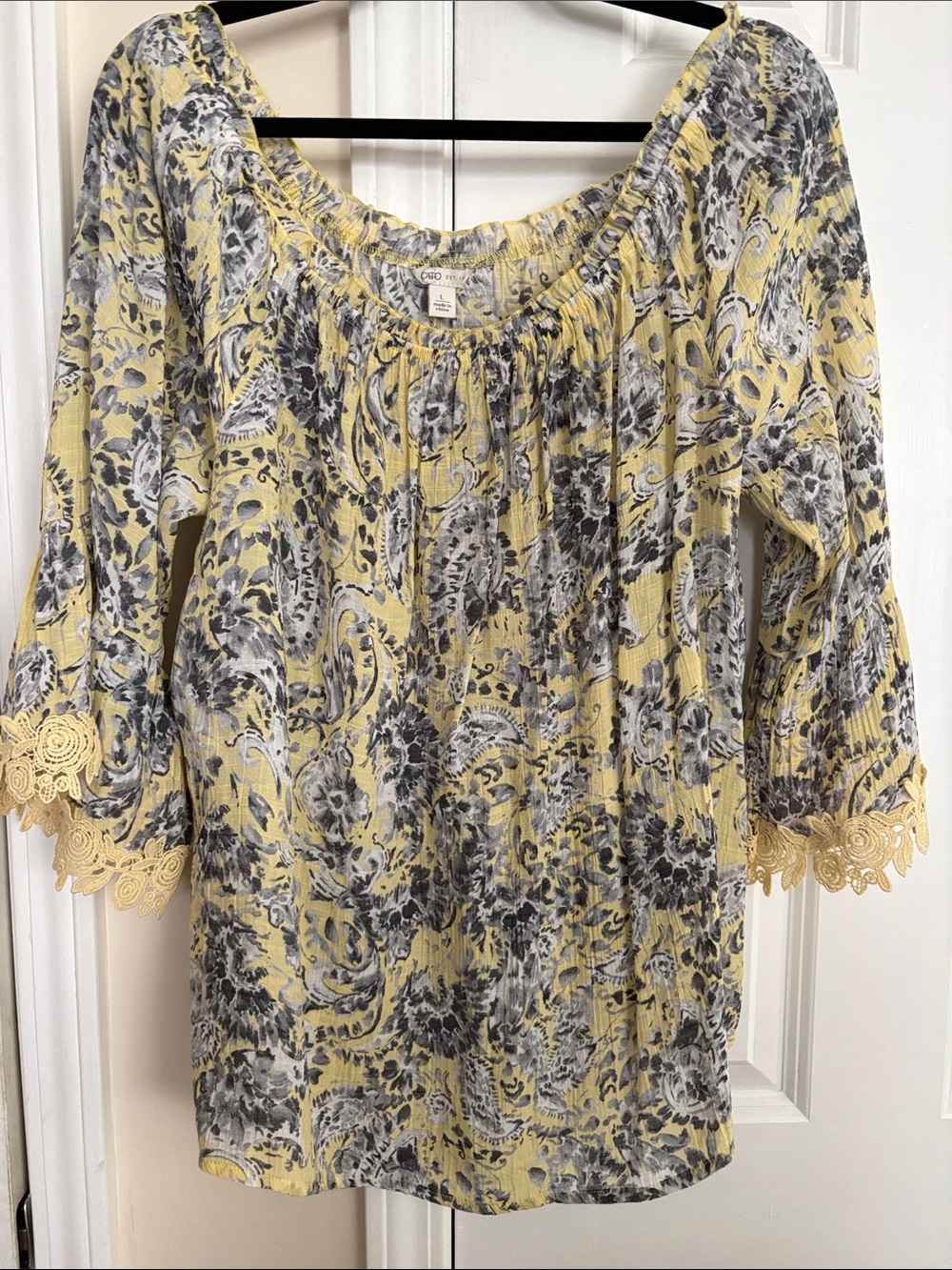 Cato Yellow and Gray Floral Lace-Trim Tunic Top
